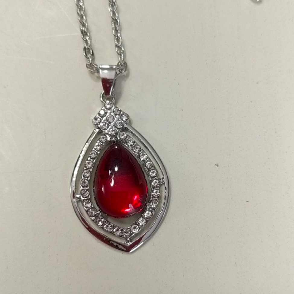 Bijoux By Meera Chalcedony Stone Teardrop Necklace Red W/ Diamond Rhinestones Nw